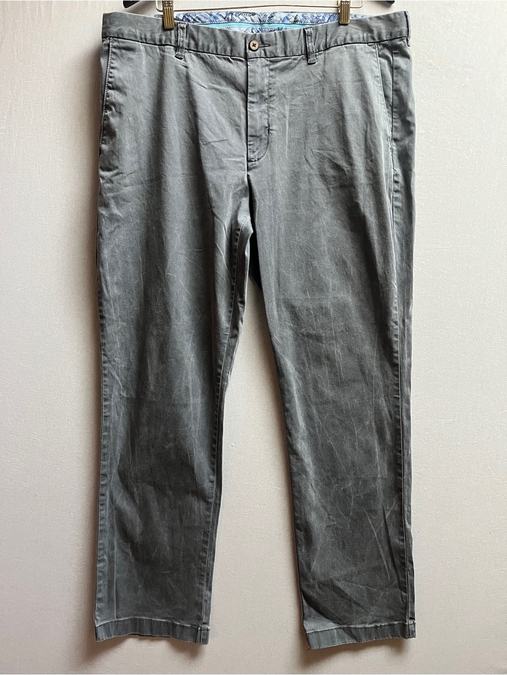 Tommy Bahama Slate Gray Straight Leg Chino Pants 40